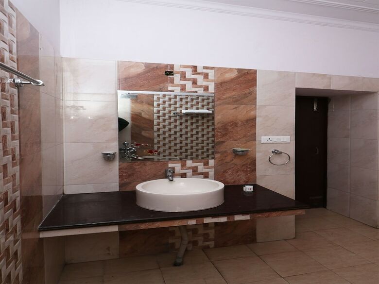 Oyo 12828 Home Mountain Glory Homestay