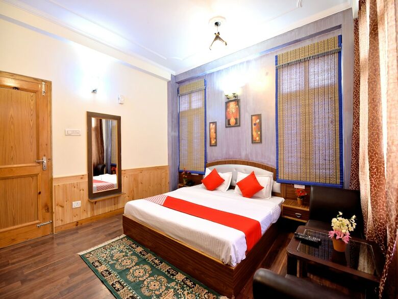 Hotel Oyo 13267 Hillside Valley