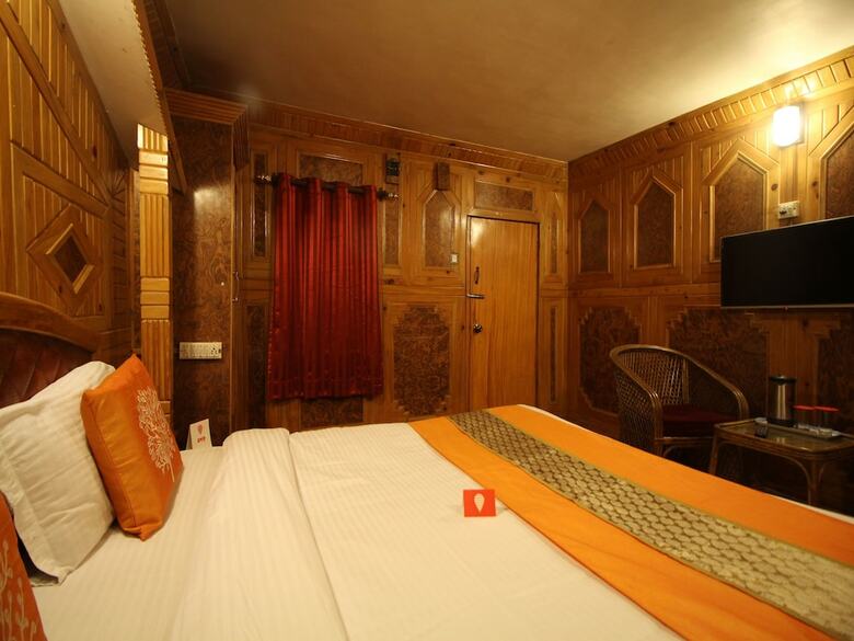 Oyo 5227 Hotel New Bharat