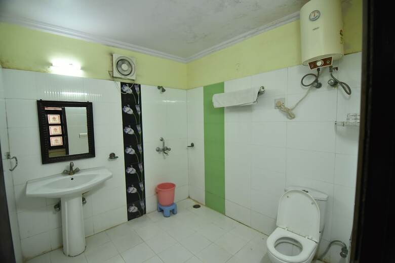 Hotel Vaishnavi
