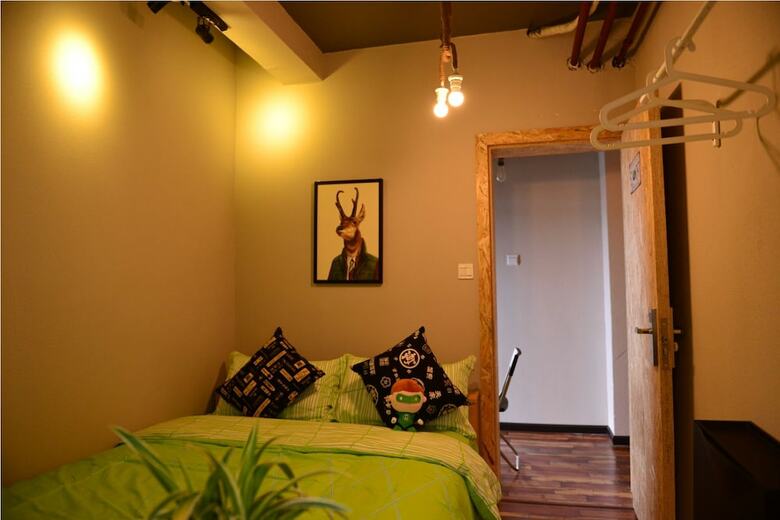 Hostal Xia Mai XI Hostel