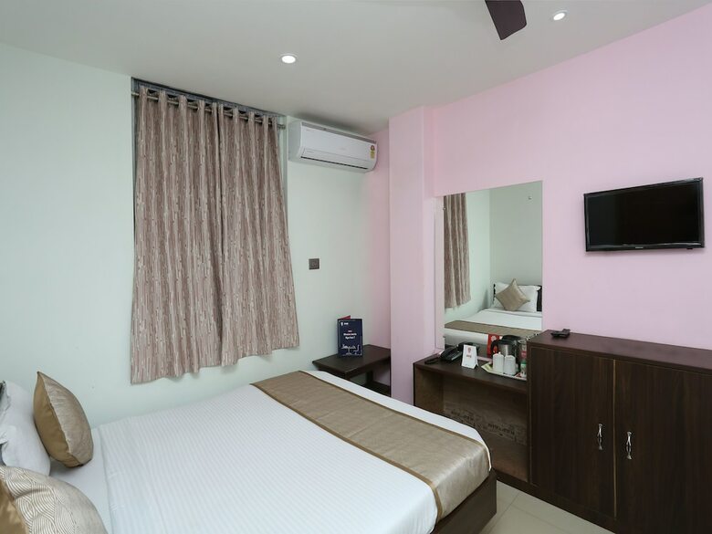 Hotel Oyo 13265 Aashray Guest House