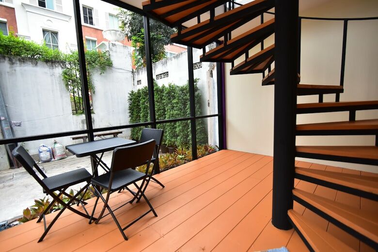 Hotel Thonglor Suites