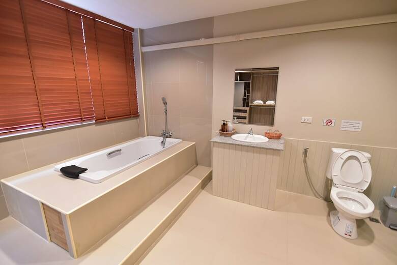 Hotel Thonglor Suites