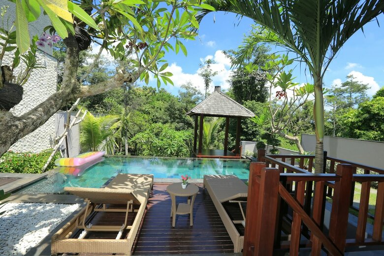 Raja Woods Villa