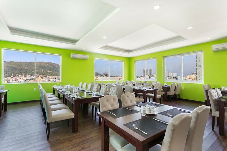 Oyo 147 Ambassador Vung Tau Hotel