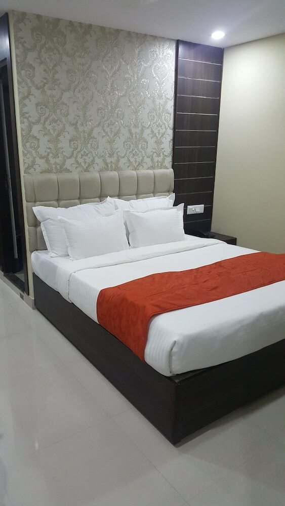Hotel Sle Residency