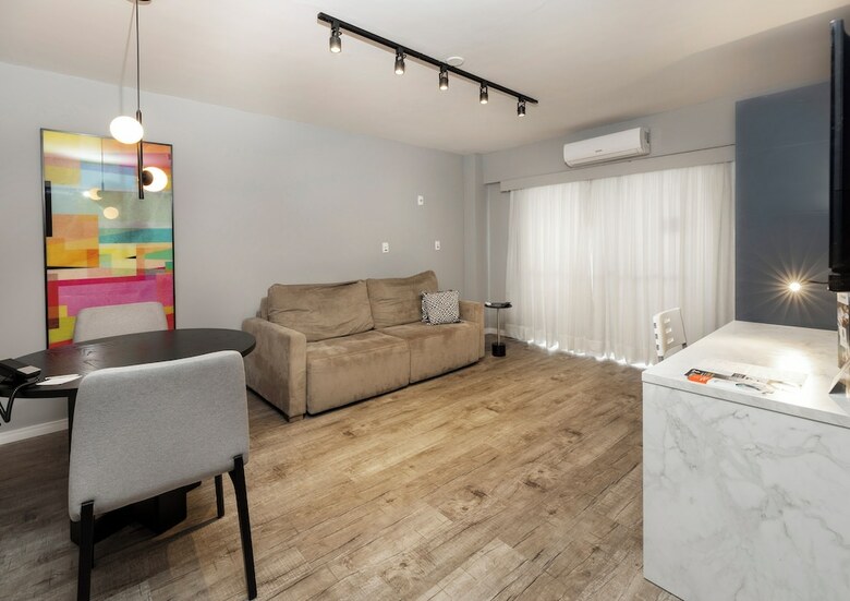 Sibara Flat Hotel & Conven�oes