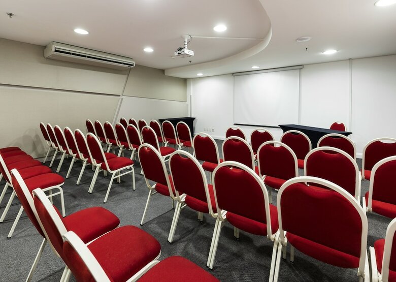 Sibara Flat Hotel & Conven�oes