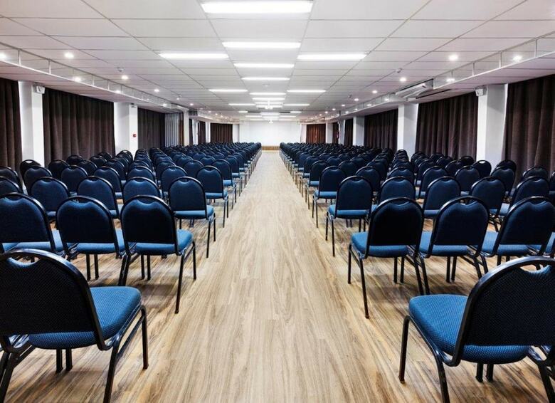 Sibara Flat Hotel & Conven�oes