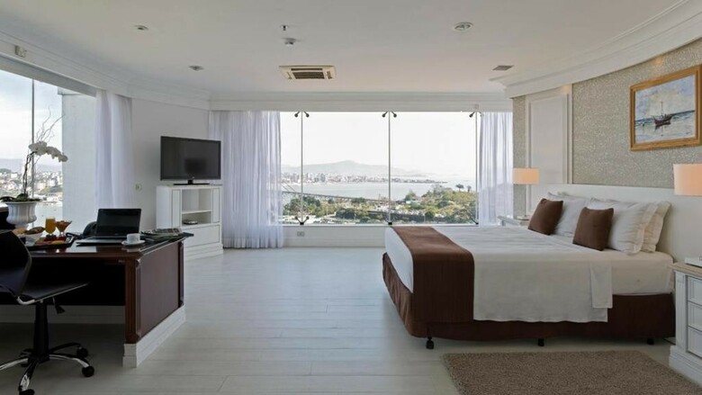 Hotel Intercity Premium Florianopolis - Centro