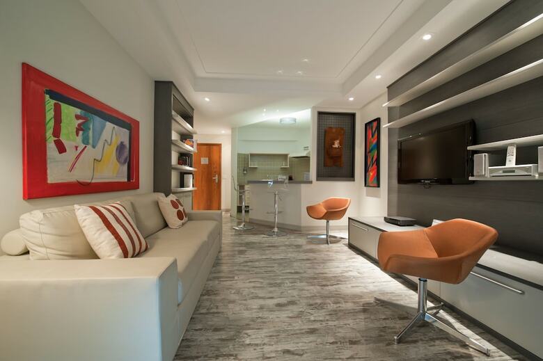 Hotel Sequoia Flat