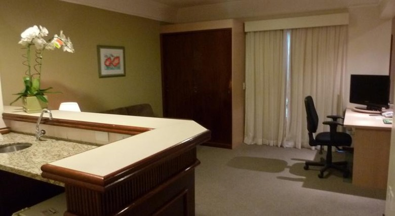 Hotel Quality Suites Garden