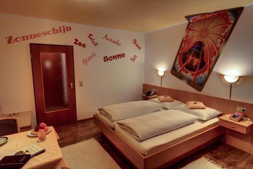 Hostal Hotel Zum Zauberkabinett