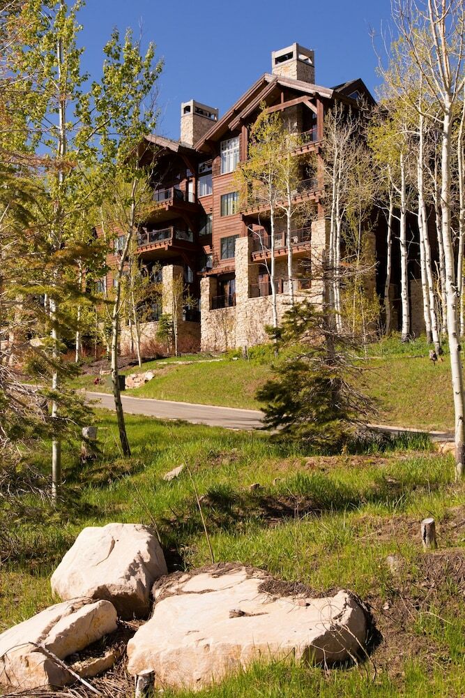 Hostal Abode On Empire Pass