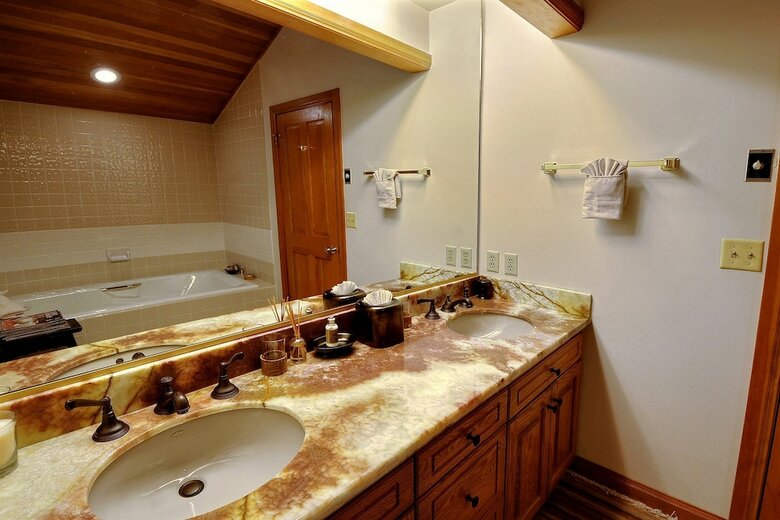 Abode At The Ridge In Deer Valley
