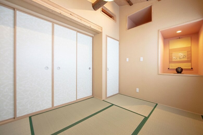 Hidden Inn Gosho