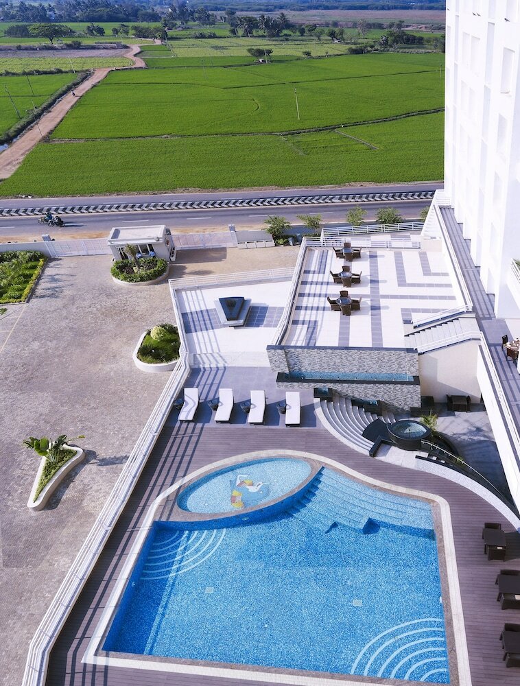 Hotel Grey Suit