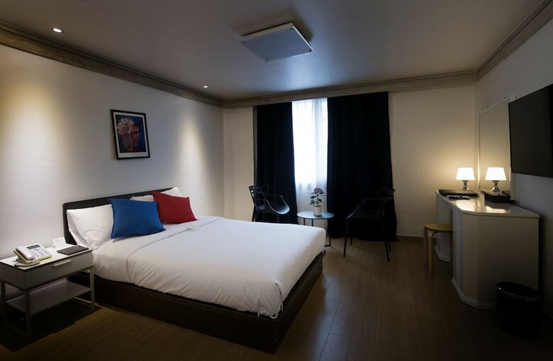 Lavita Hotel