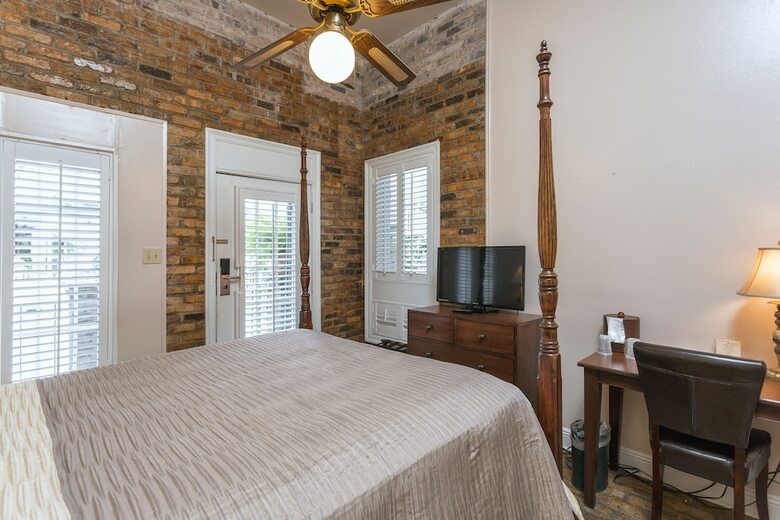 New Orleans Courtyard Hotel