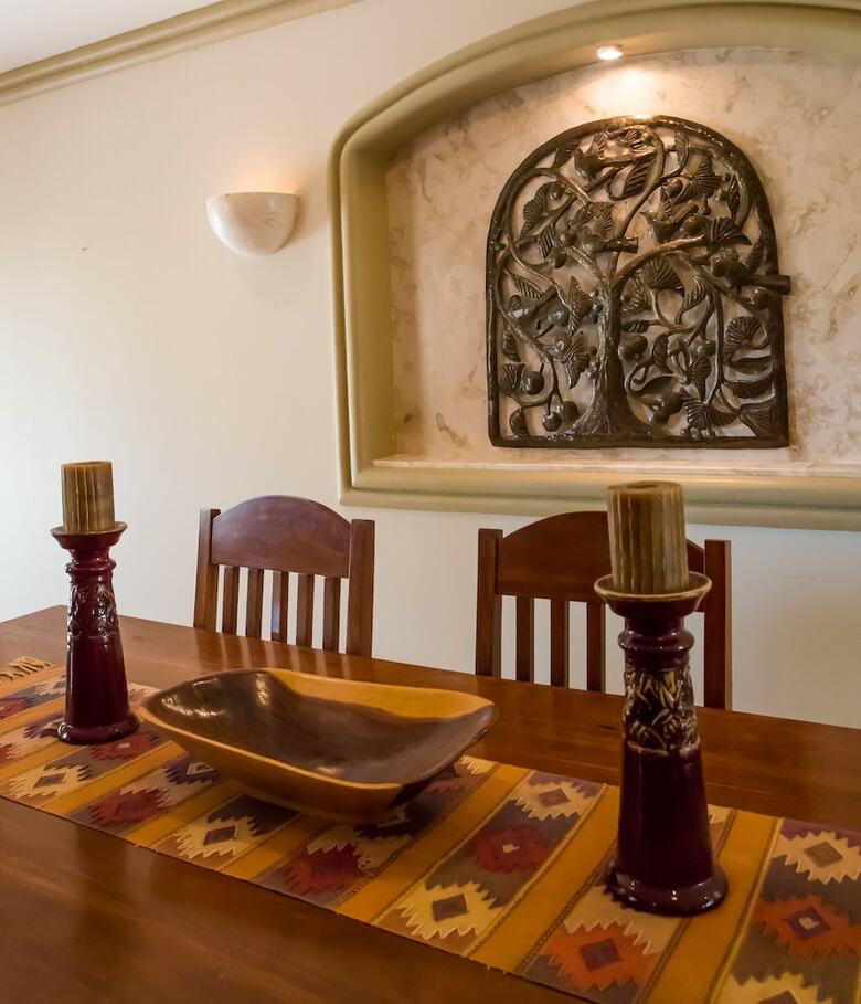 Hotel Belizean Cove Estates