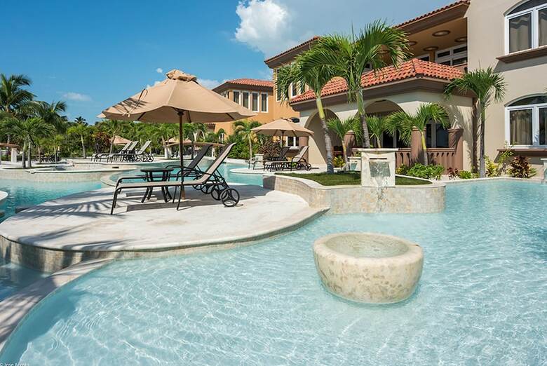 Hotel Belizean Cove Estates