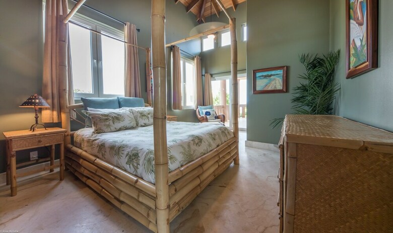 Hotel Belizean Cove Estates