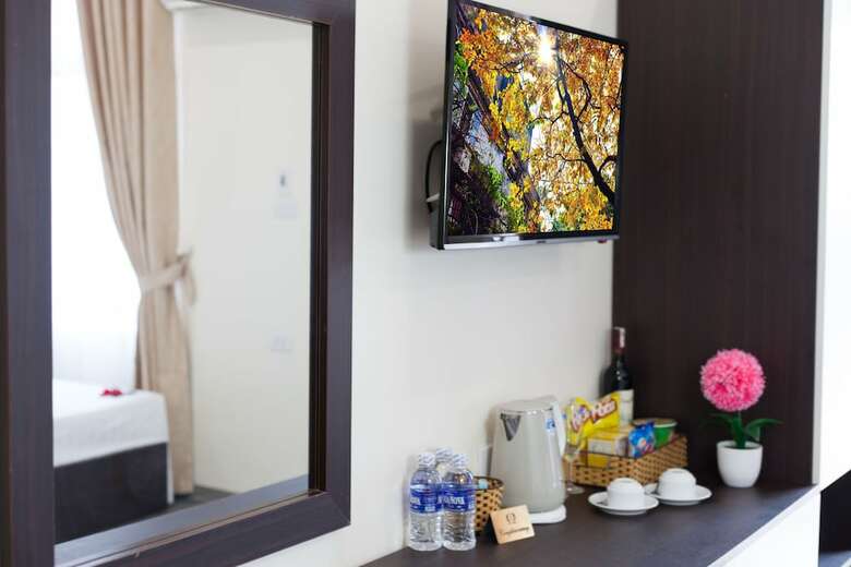 Hanoi Elpis Hotel
