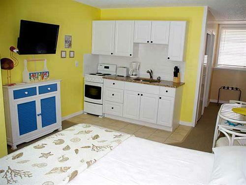Hotel Hideaway Village