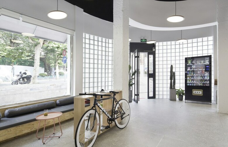 Hostal Weflow Hostel