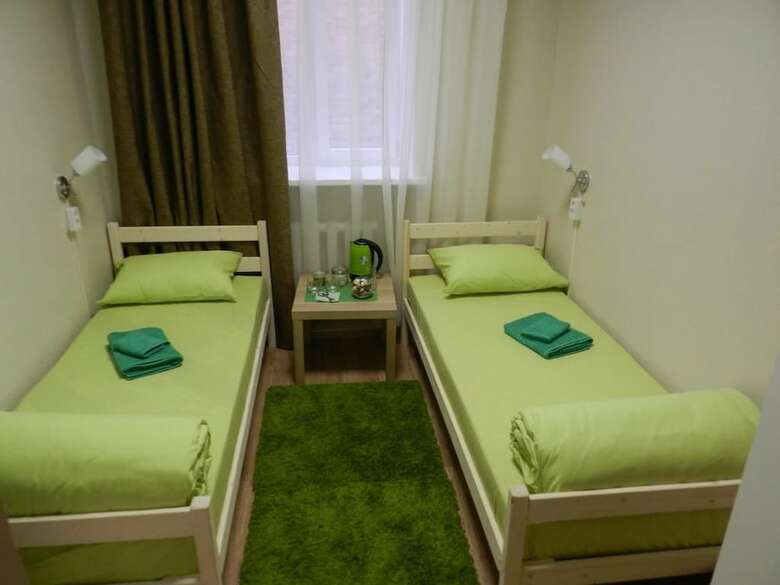 Hostal Hostel Gostevoy Dom Nice