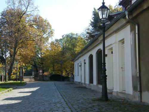 Apartmenthotel Garni "g�rtnerhaus Schloss Reinharz"