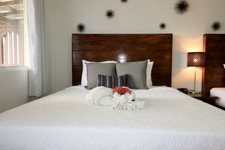 Parham Plaza Hotel