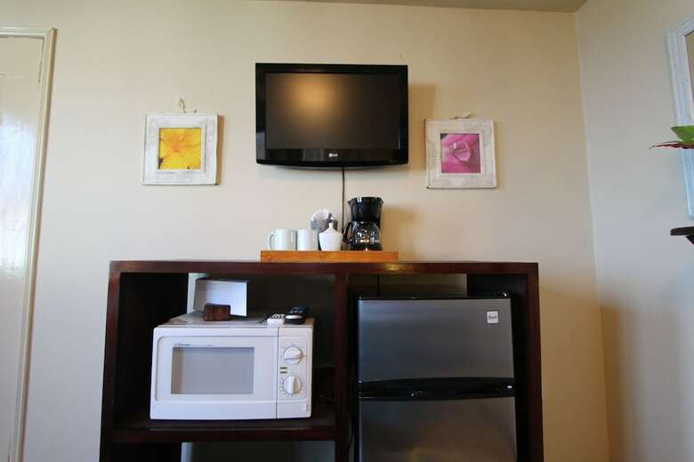Parham Plaza Hotel