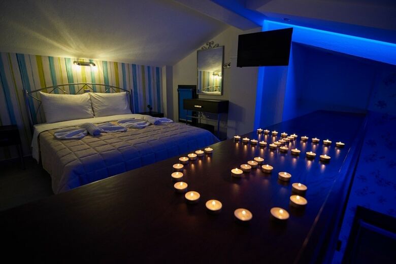 Hotel Grey House Apartments