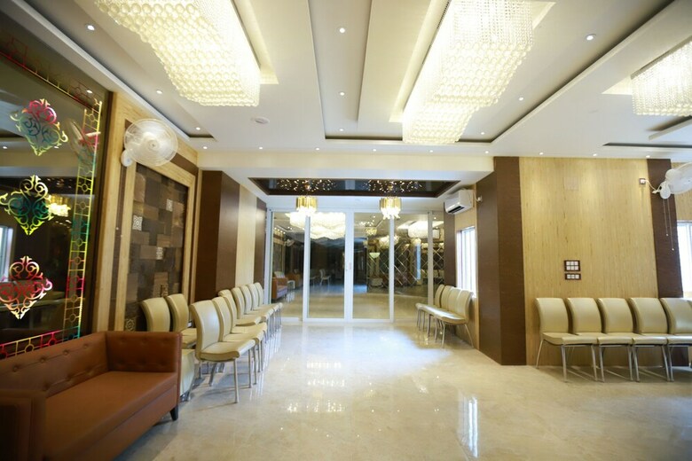 Hotel Acme
