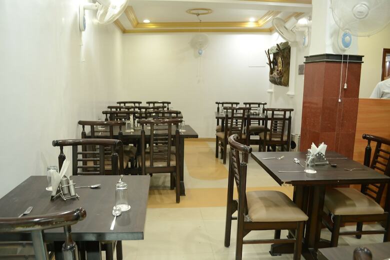 Hotel Tathagat Inn