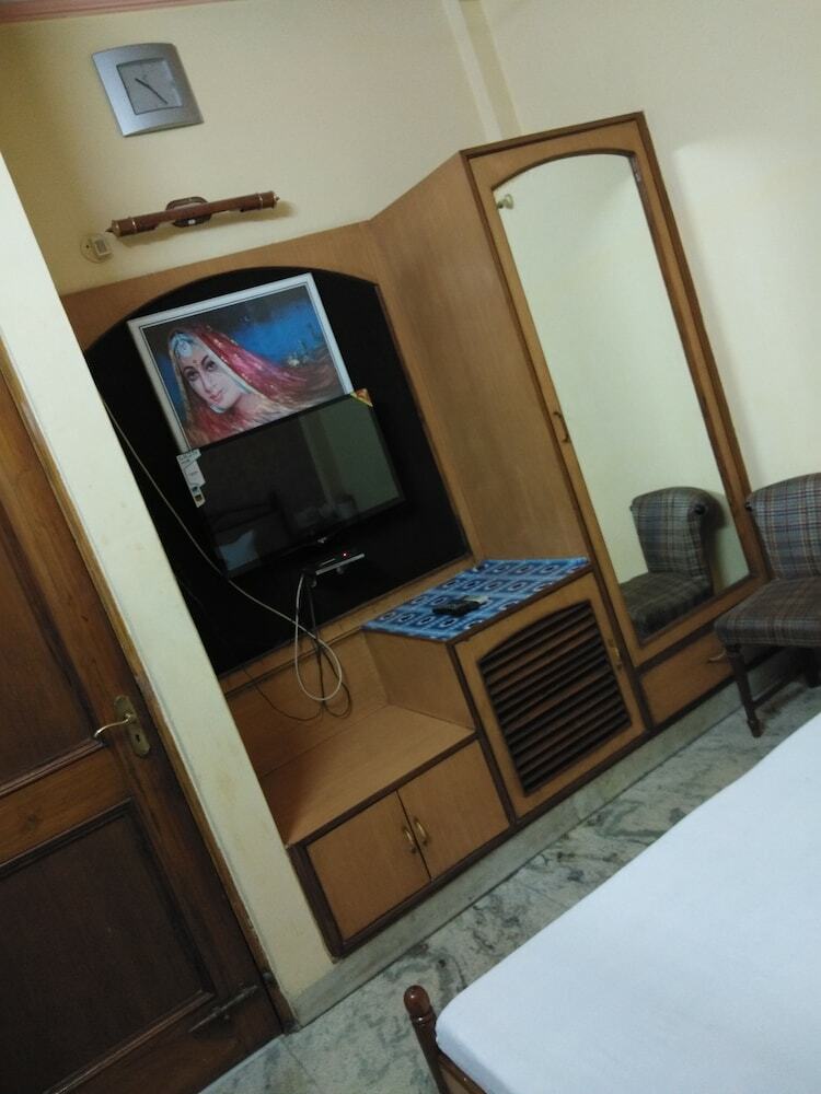 Hostal Hotel Shubh