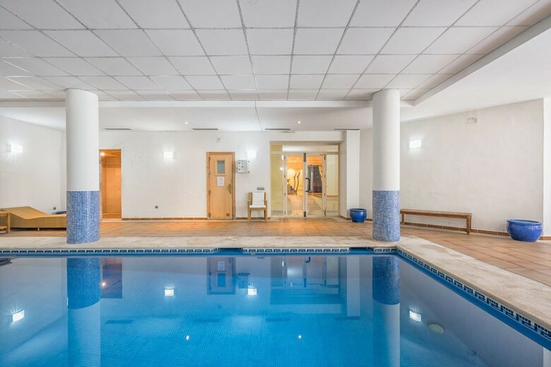Apartamentos Fa-fab 2 Bedroom Apt In And Outdoor Pool