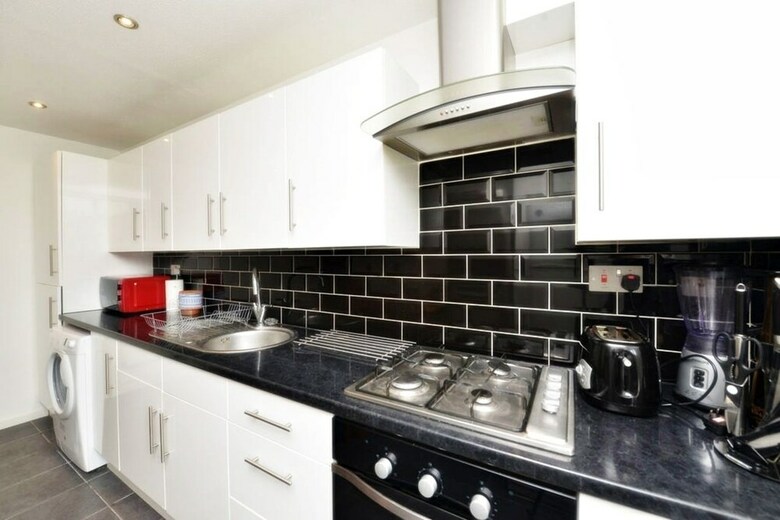 Double Room, Amazing And Cozy Near Kennington