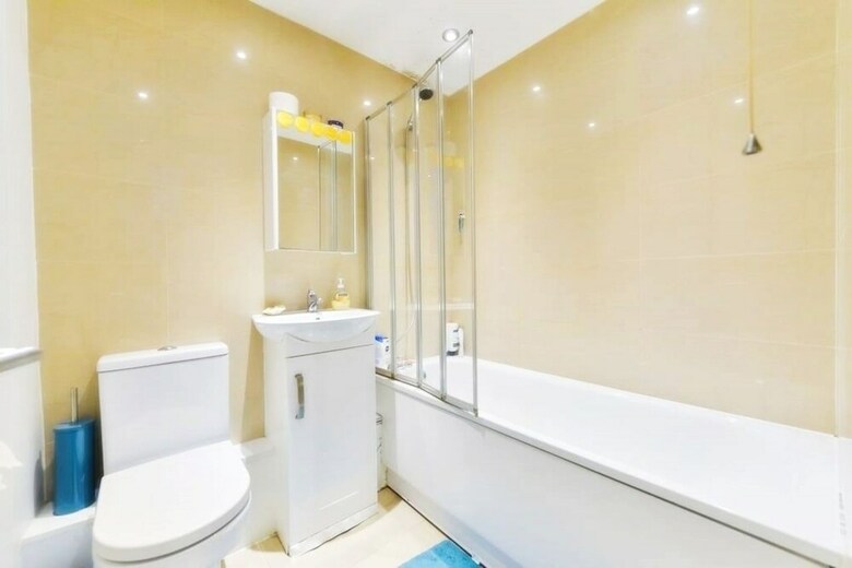 Double Room, Amazing And Cozy Near Kennington