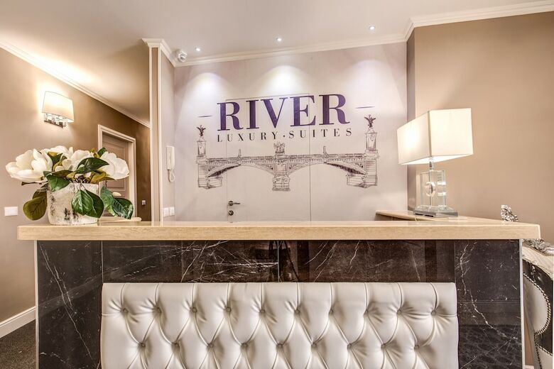 Hotel River Luxury Suites