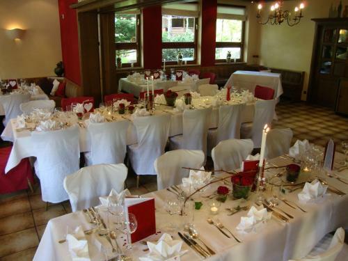Hotel Restaurant Paradeism�hle