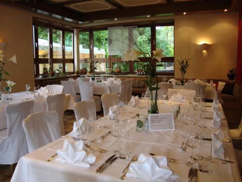 Hotel Restaurant Paradeism�hle