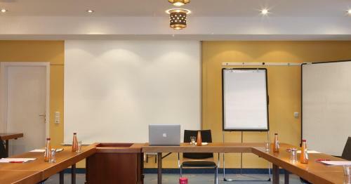 Hotel Restaurant Paradeism�hle