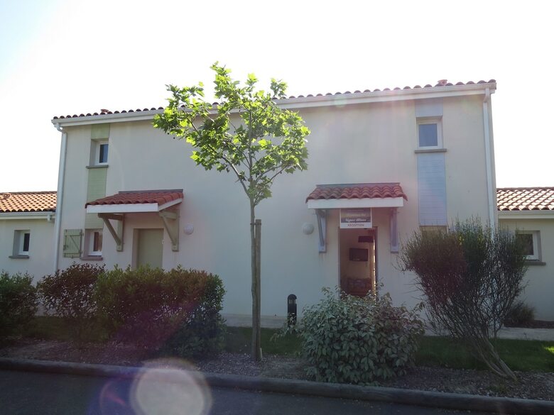 Hotel Les Vagues Bleues
