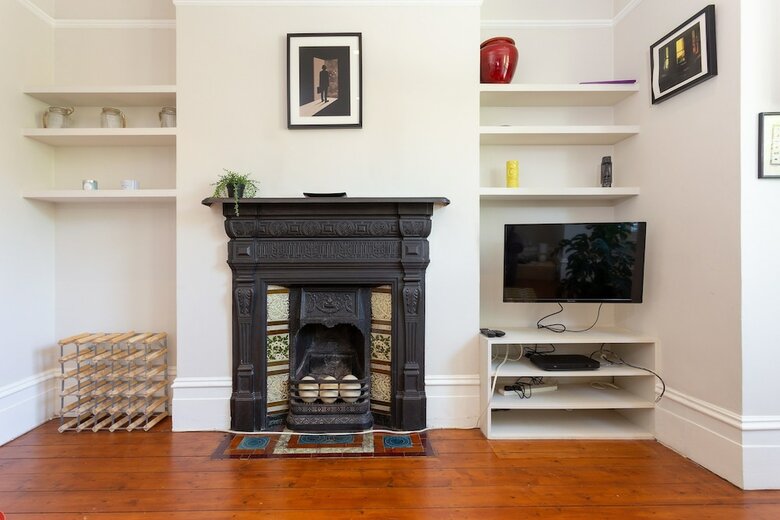 Two Bedroom House With Garden In Maida Vale