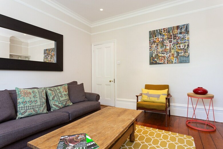 Two Bedroom House With Garden In Maida Vale