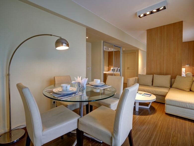 Apartamentos Recoleta Square