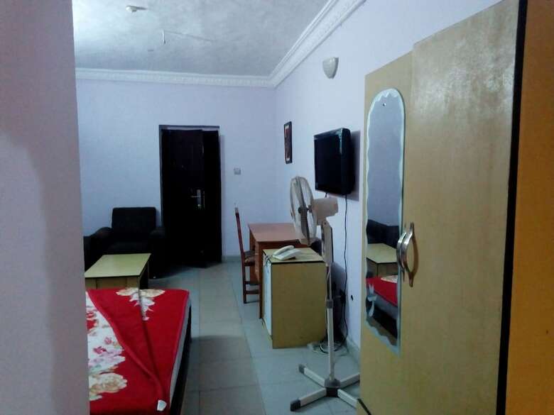 Prowess Hotel And Suites